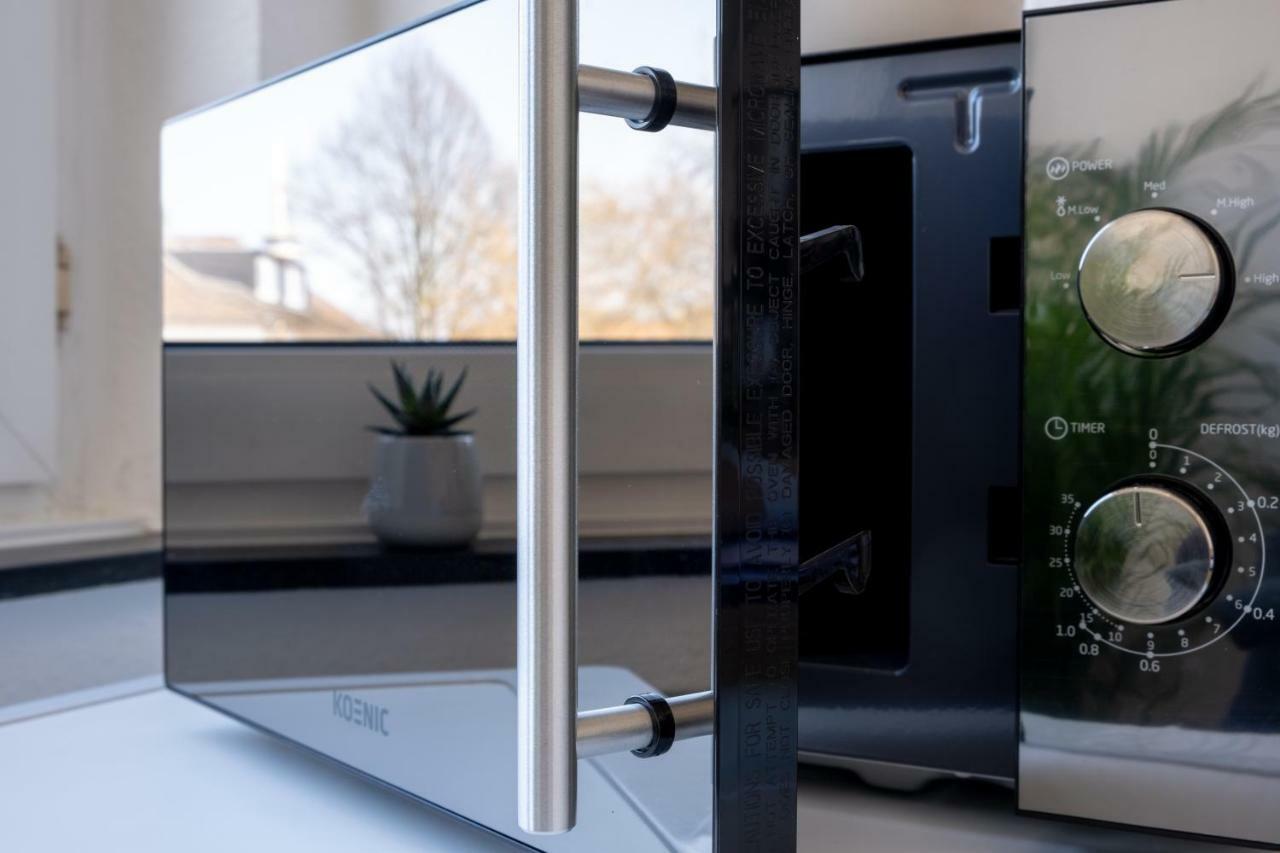 Helles Design-Appartement An Der Messe Essen Bagian luar foto