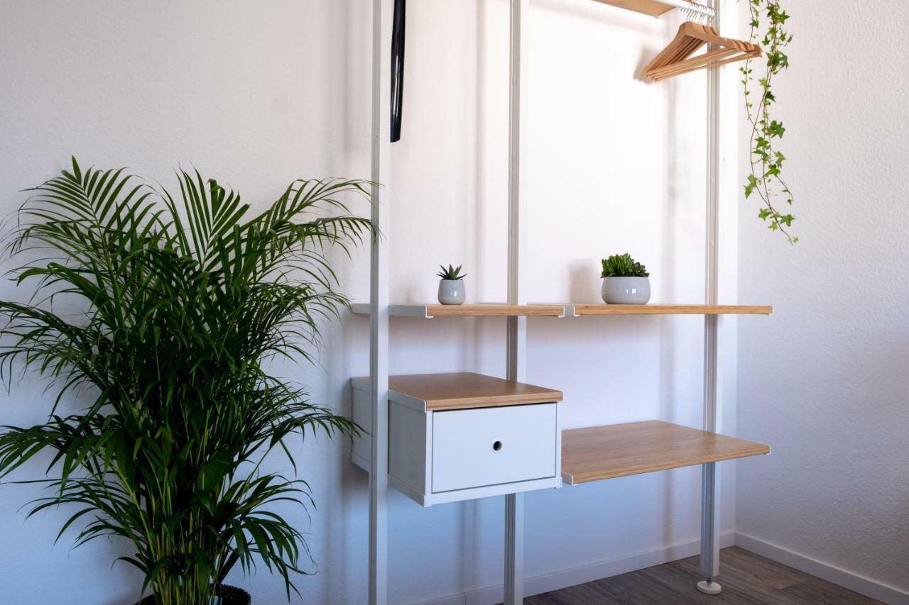 Helles Design-Appartement An Der Messe Essen Bagian luar foto